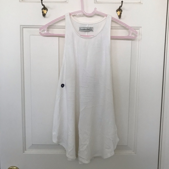 Abercrombie & Fitch Tops - Abercrombie & Fitch White tank (s)